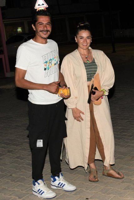 3483413-364dda9adb97981967d997836c11d703-640x640