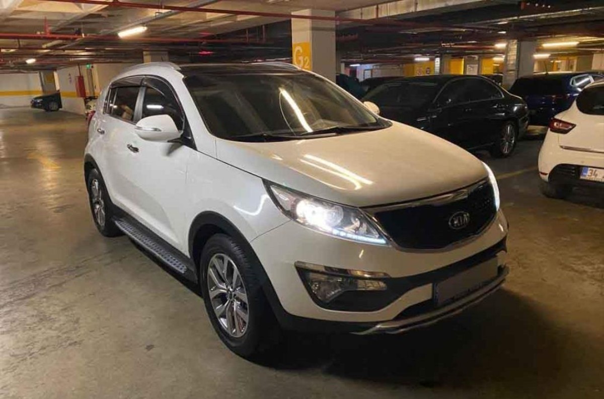 2015 model - Kia Sportage Model 1.6 GDI Concept Plus