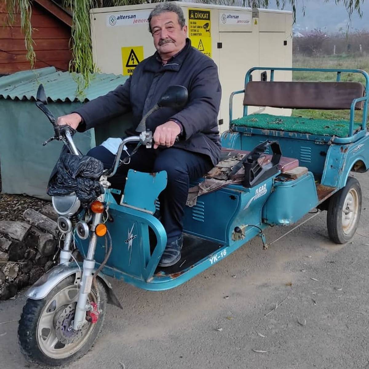 tarik-papuccuoglu-esi-kim