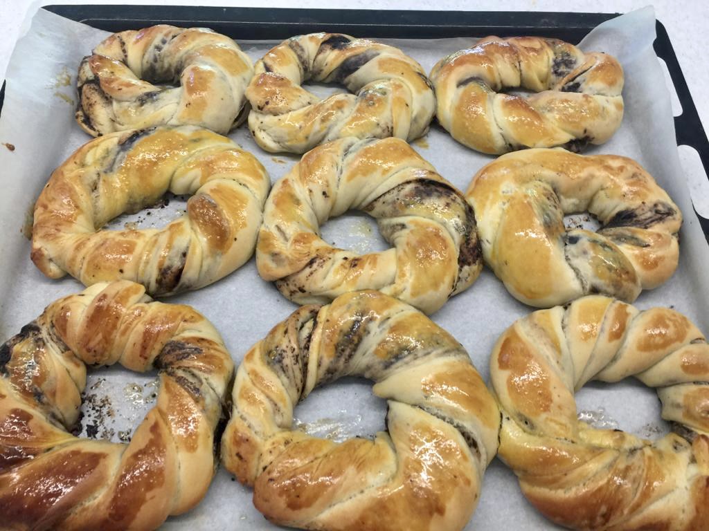 sodali-zeytin-ezmeli-pastane-acmasi-9