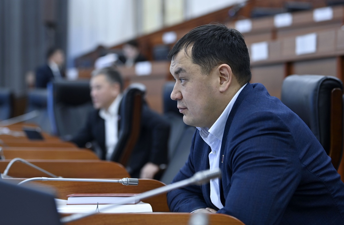 kirgizistan-milletvekili-ulan-bakasov