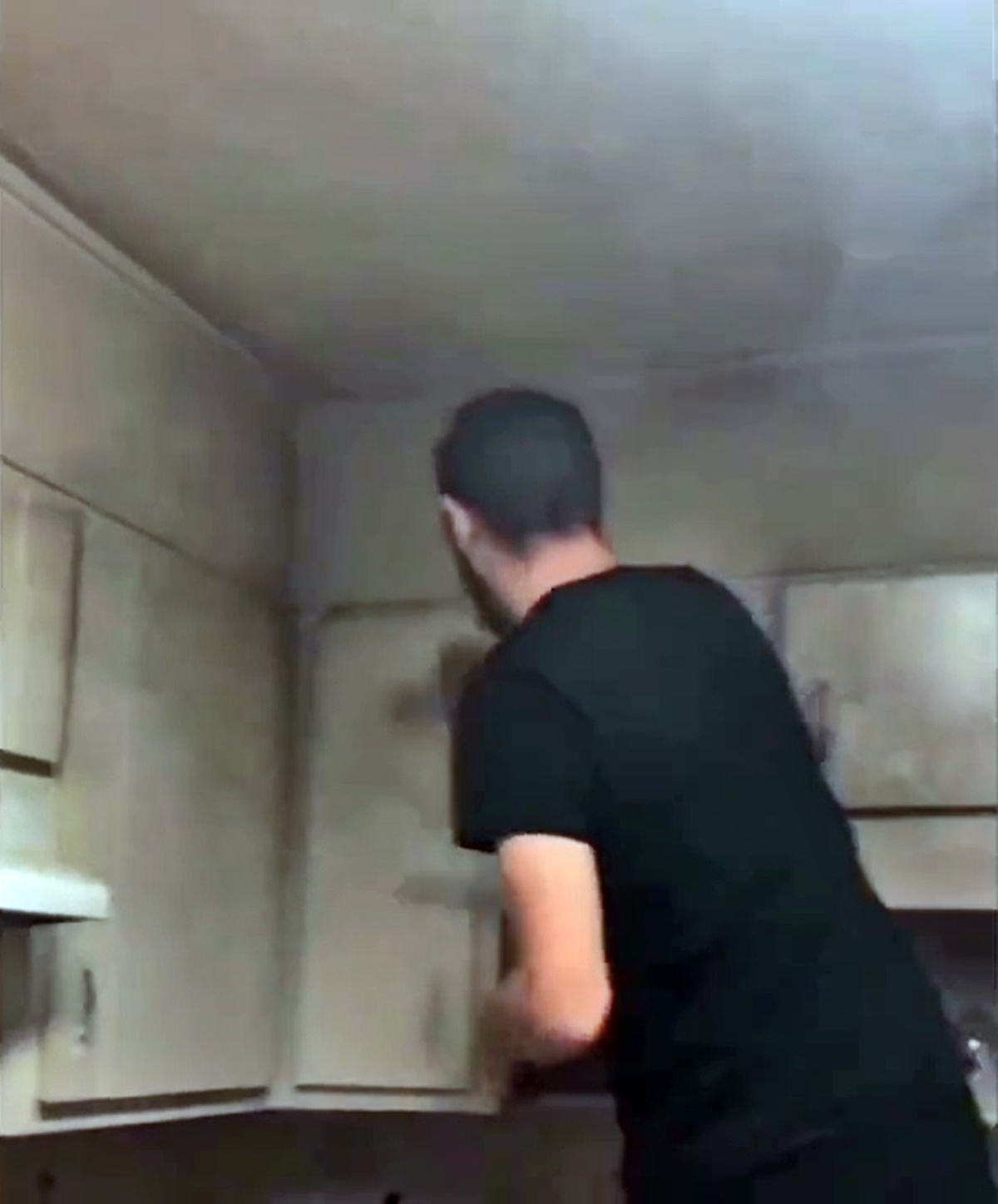 kizgin-yaga-su-dokulunce-ne-olur