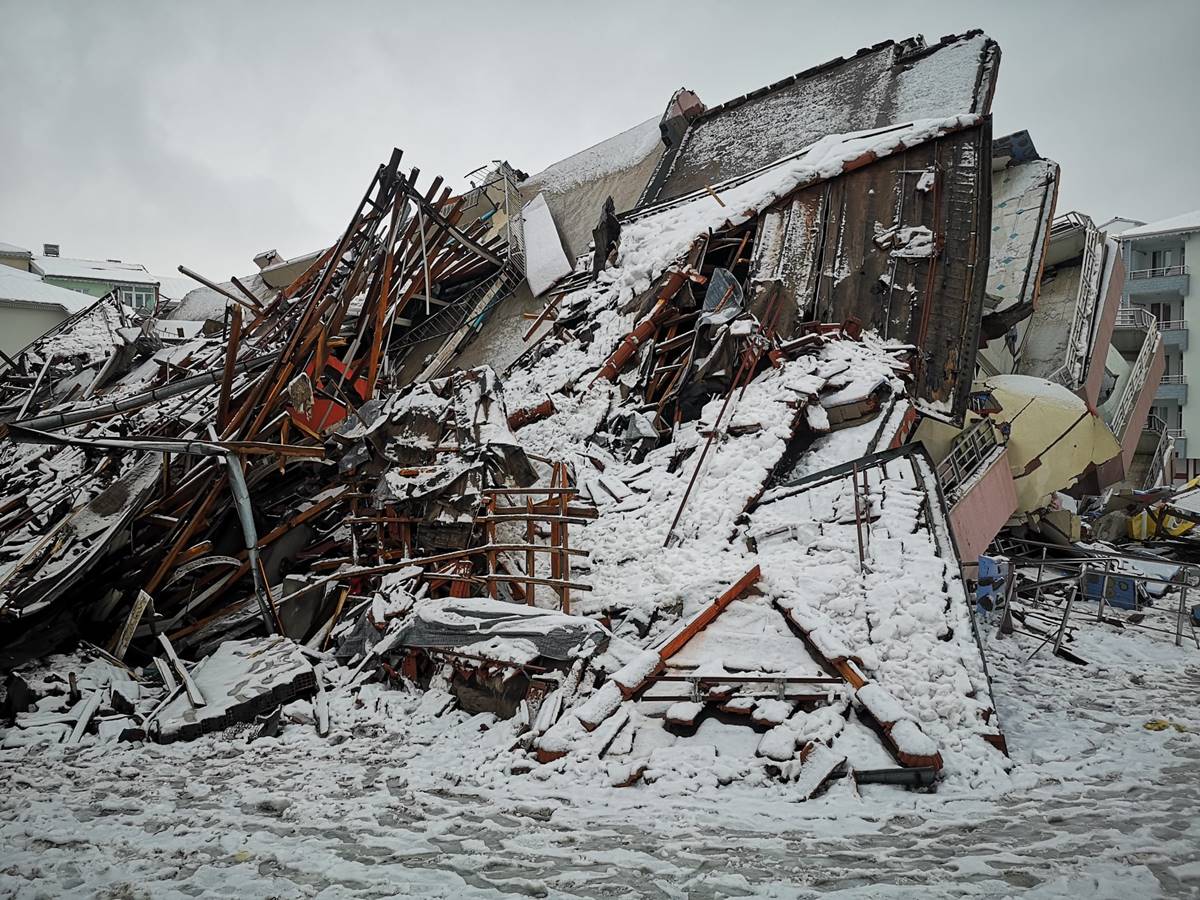 6-ocak-2023-deprem-merkez-ussu-neresi