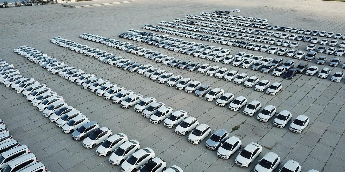 araç fiyatları arttı.