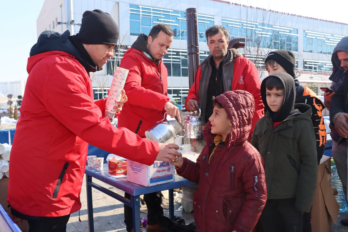 deprem-bolgesine-nasil-yardim-yapilir
