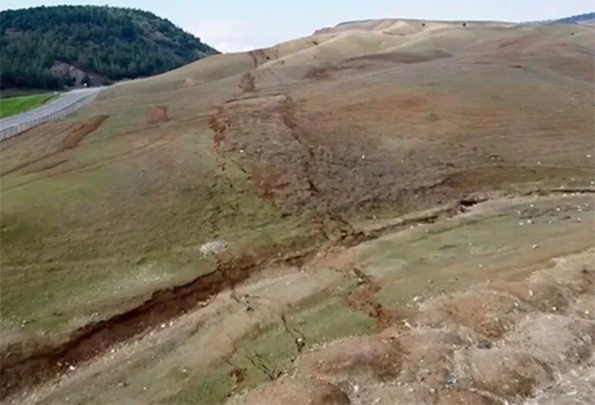 deprem-fay-kirigi-13