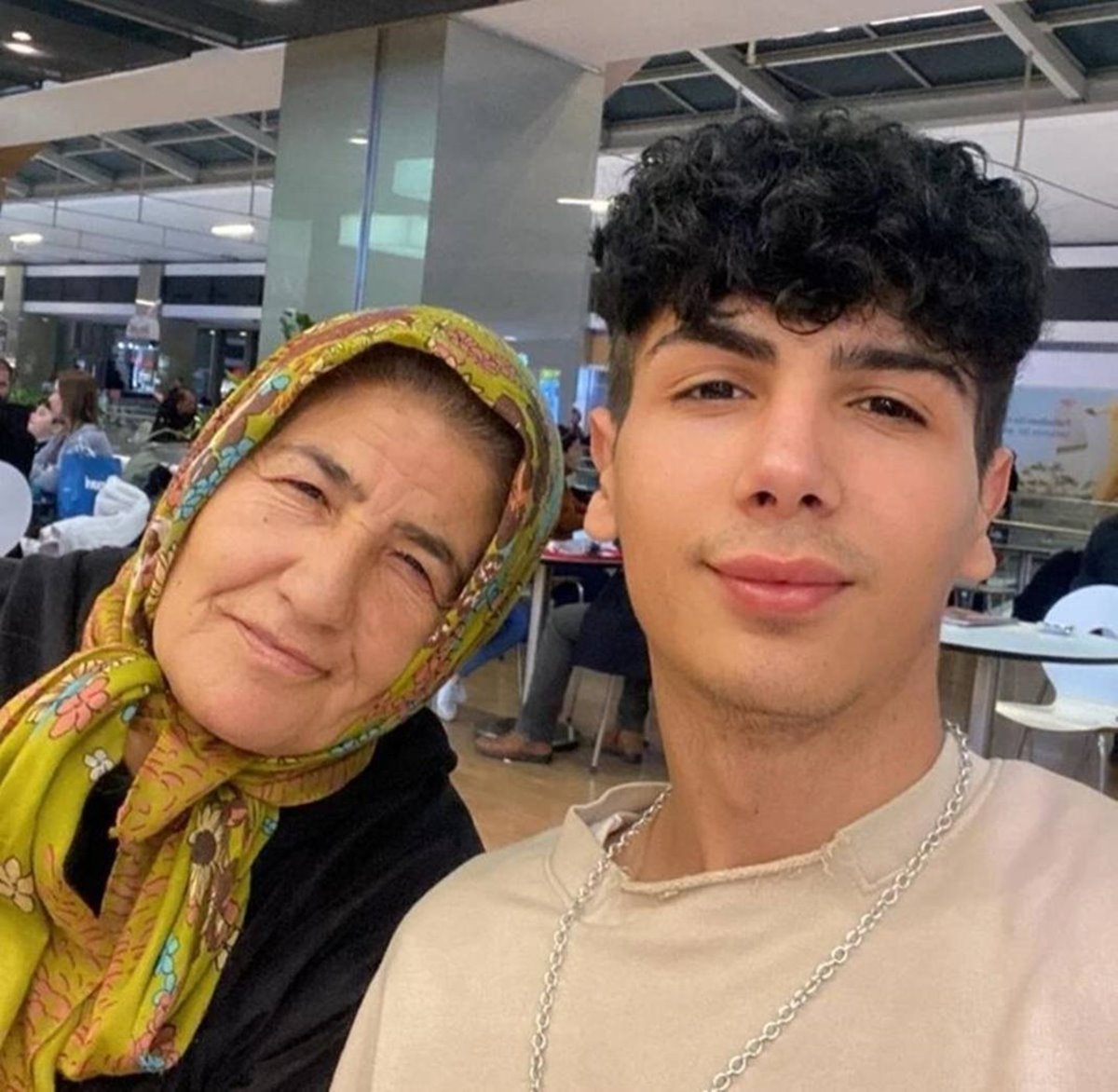 taha-duymaz-ve-annesi