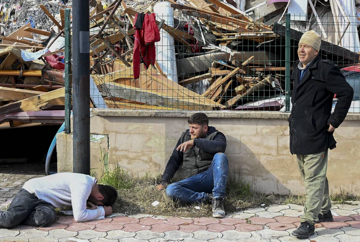 depremzedelere-psikolojik-destek-2