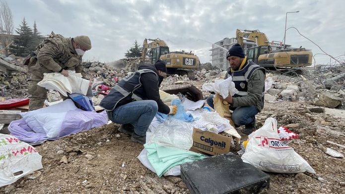 3567155-c6bc46e93e2805d97b1a2d67eecc52dd