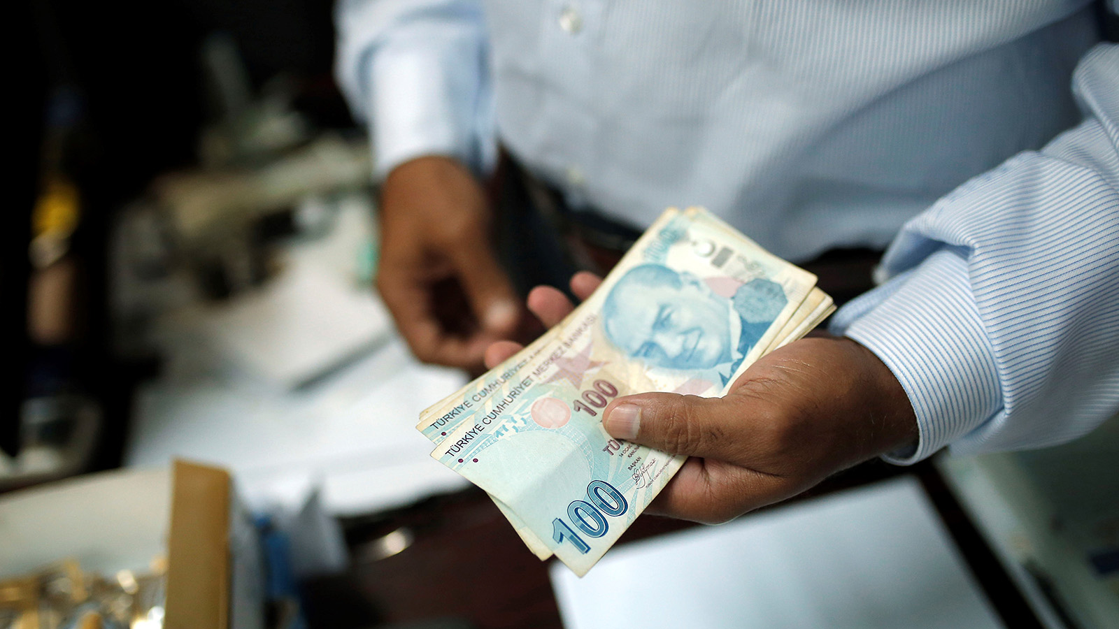 1-gettyimages-1033982510-61cd7c310a14f