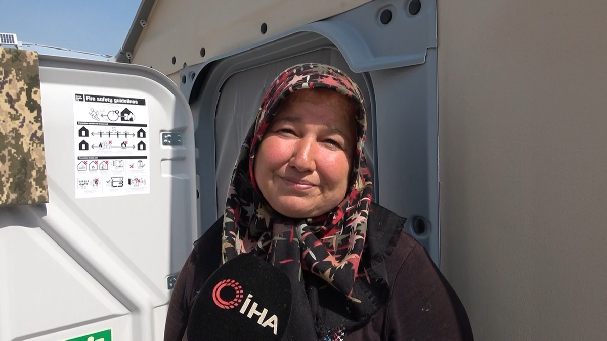 deprem-bolgesi-isvec-cadirlari-8