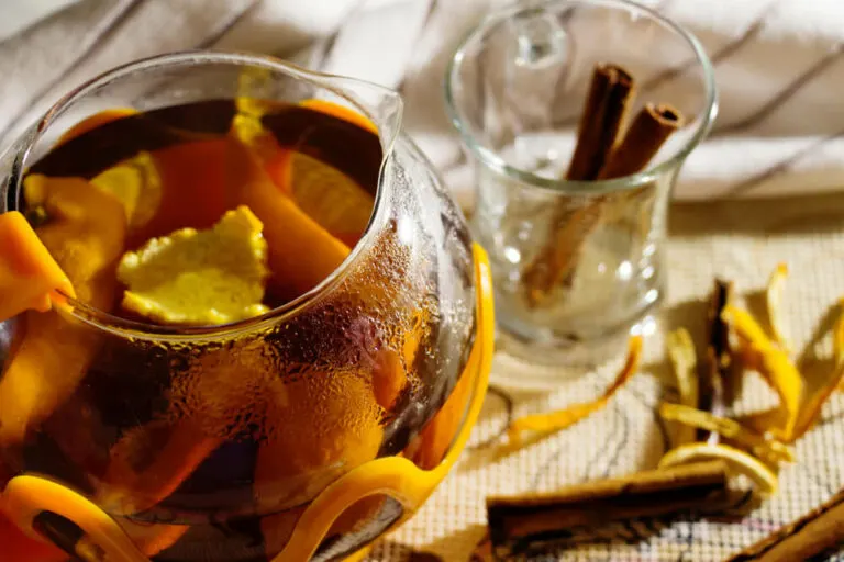 homemade-orange-peel-and-cinnamon-tea-768x512-jpg