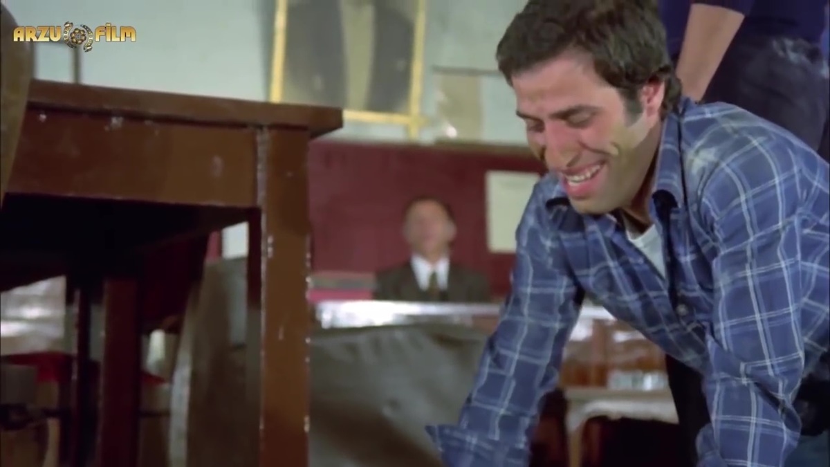 hababam-sinifi-tunel-sahnesi-2