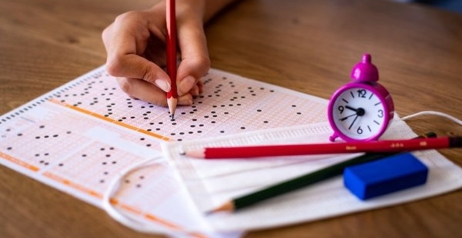 Anadolu Üniversitesi Açıköğretim Fakültesi (AÖF) sınav tarih ve formatlarının açıklanması