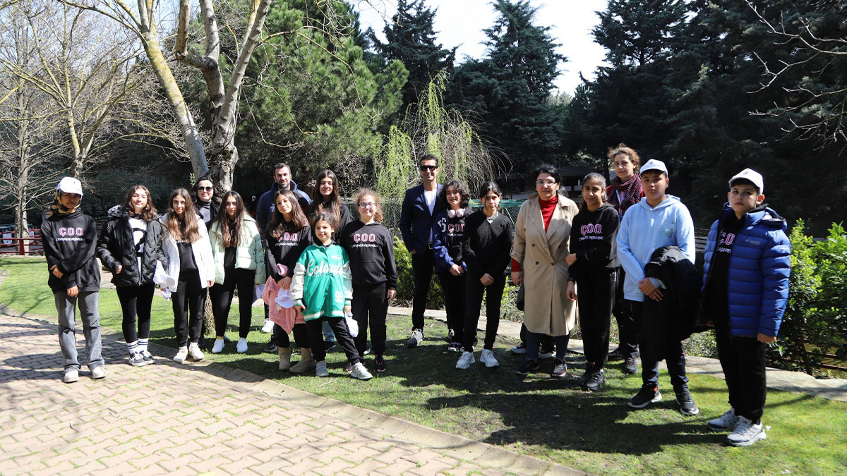 kartal-belediyesinden-depremzede-ogrencilere-moral-gezileri-2