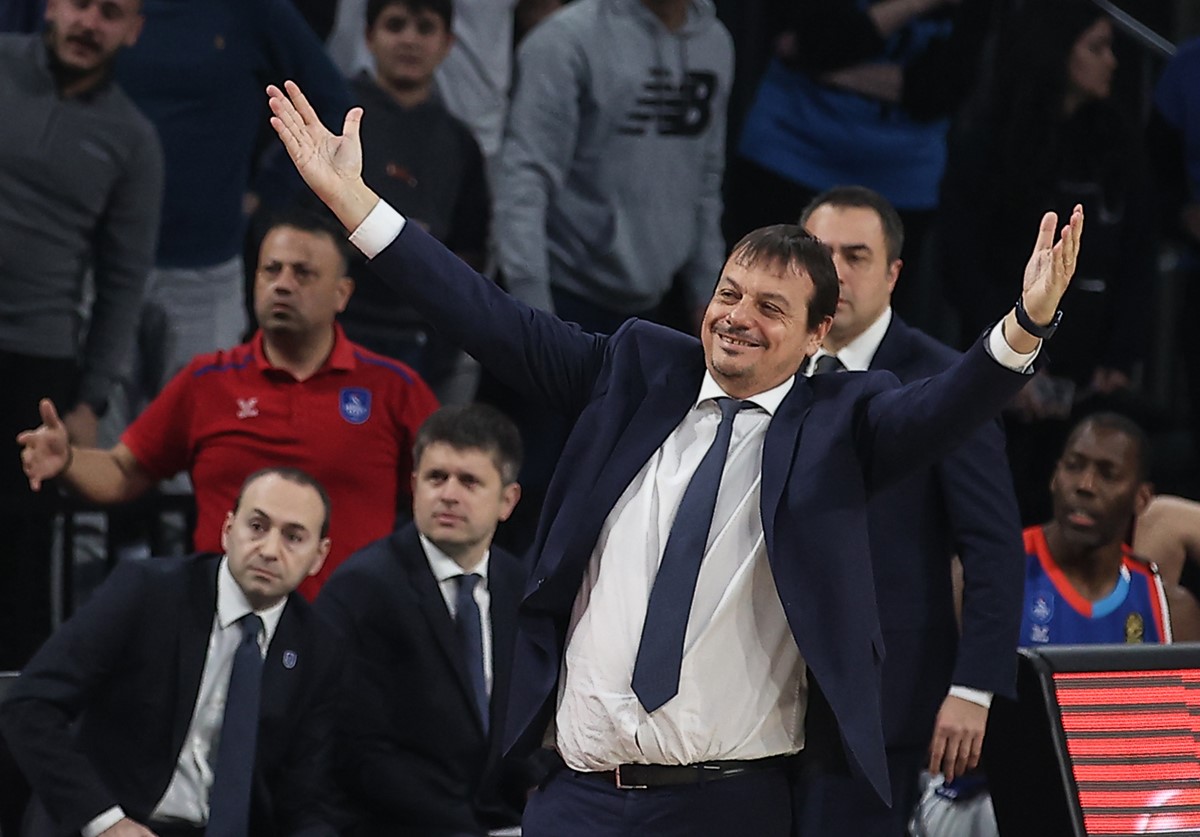 ergin-ataman-hangi-takimlari-castirdi-2