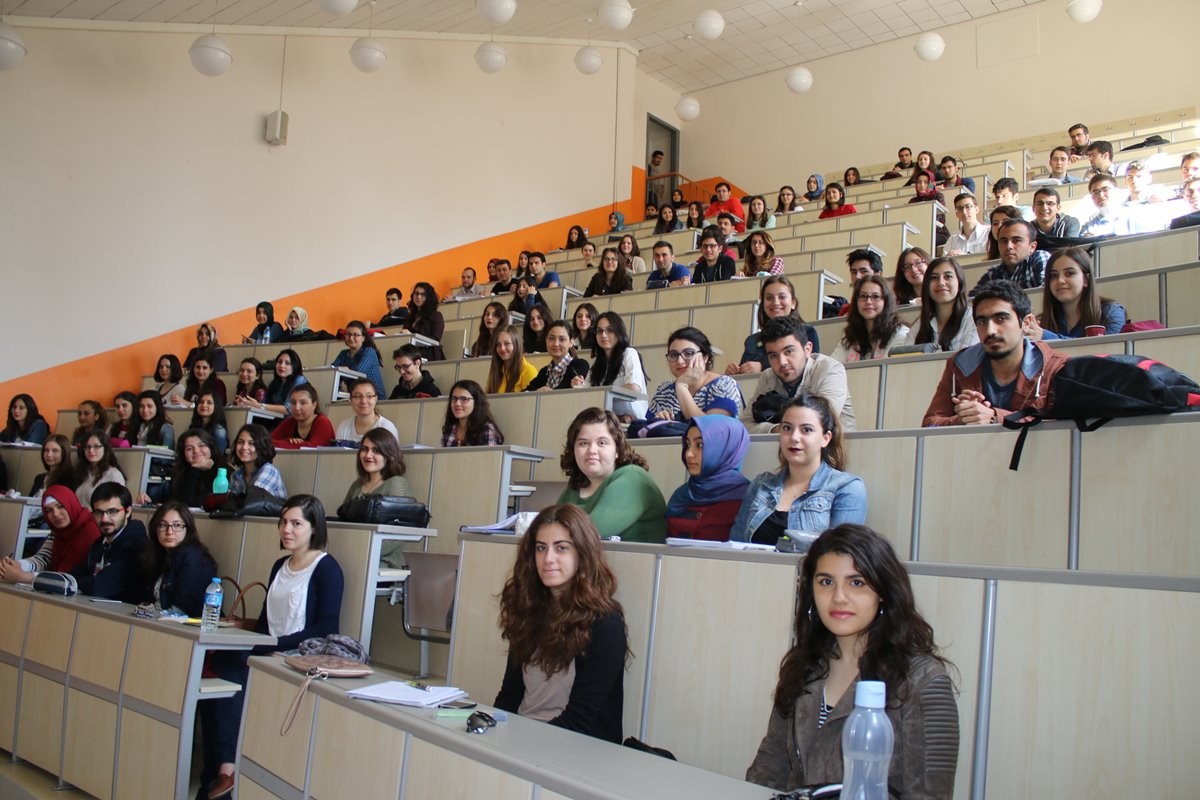 universite-ogrencileri-oy-kullanacak-mi