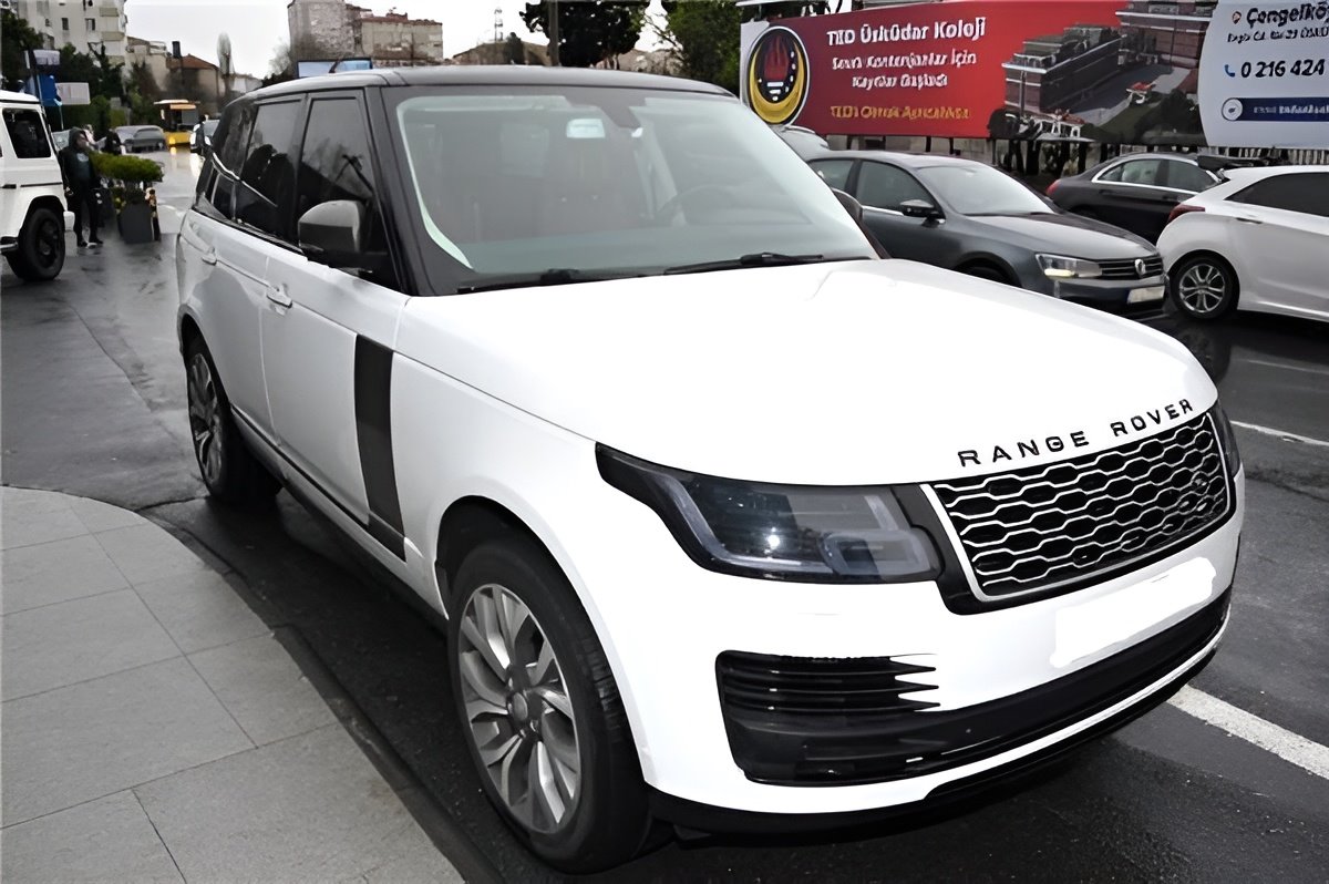 burak-ozcivit-fahriye-evcene-ne-hediye-aldi