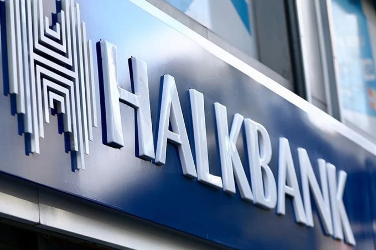 sirbistanin-en-aktif-bankalarinin-basinda-halkbank-geliyor2.webp