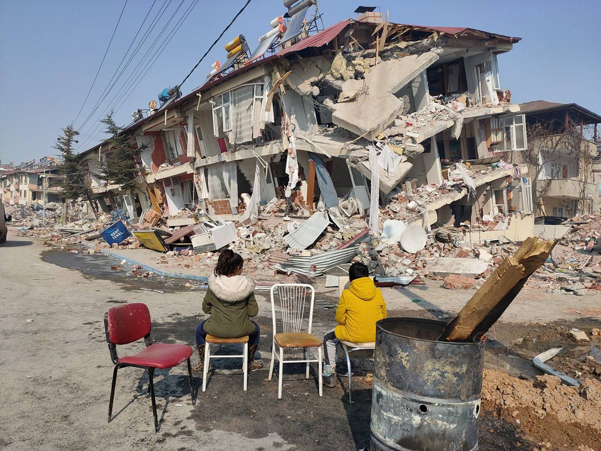 deprem-bolgesinde-son-durum