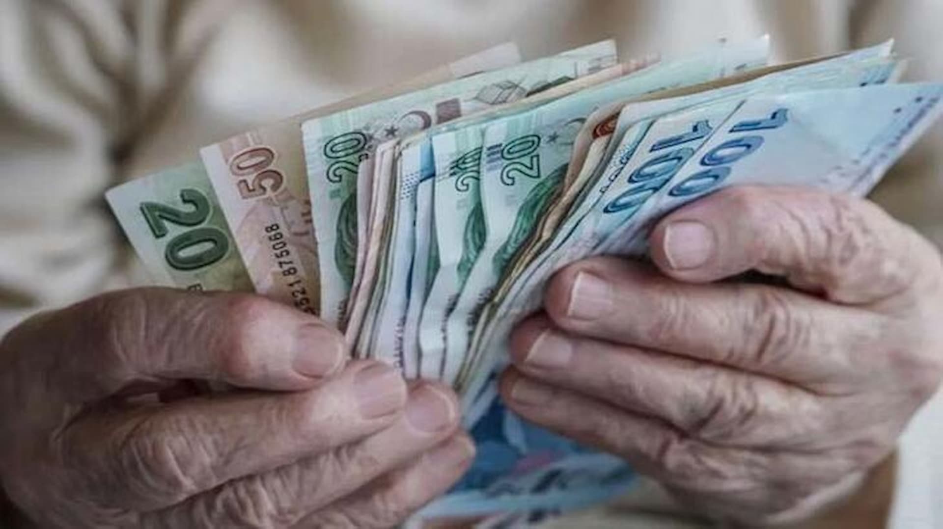 emekliler-icin-duyuruldu-3-gun-sonra-hesaplara-yatirilacak