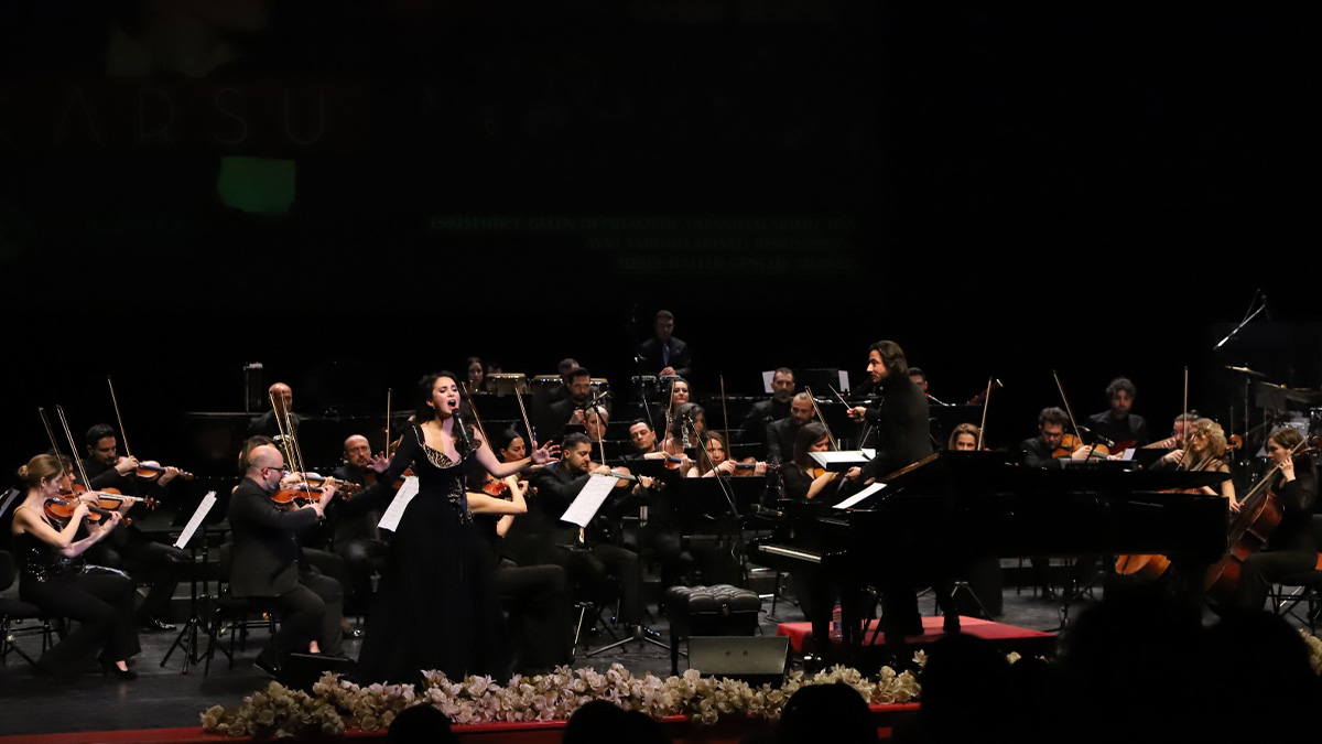 senfoni-orkestrasi-karsuyla-gorkemli-bir-konser-1