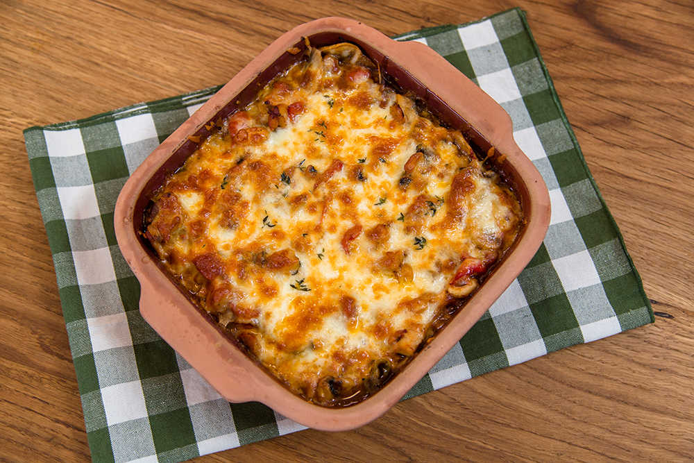 guvecte-mantarli-tavuk