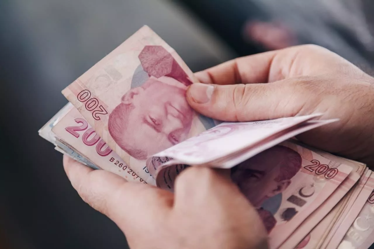 61ee2ac9ed13441560df6e93