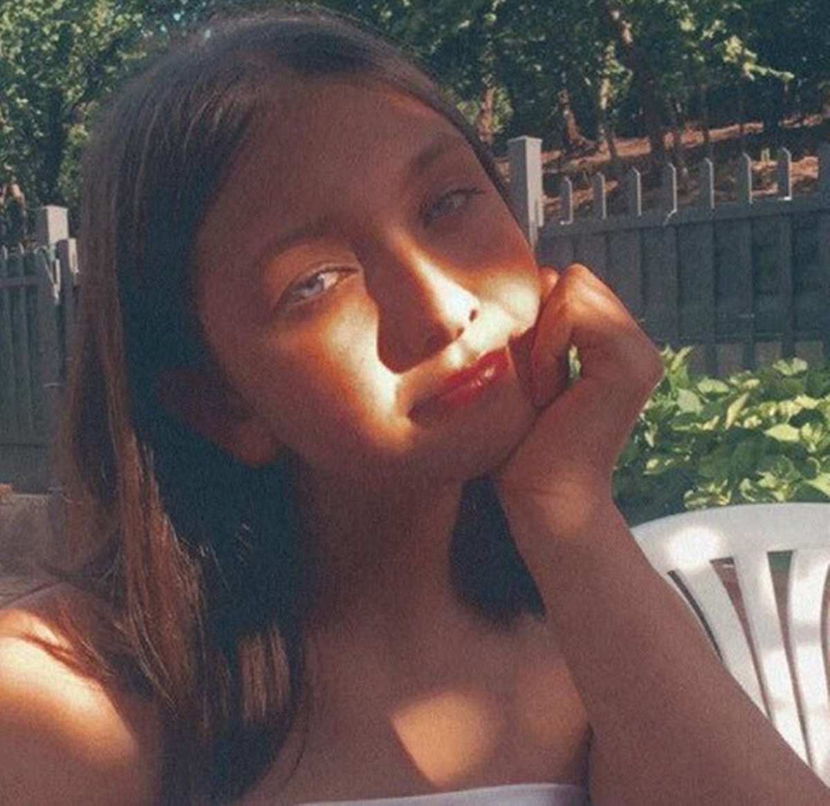 kuvete-telefonla-giren-genc-kiz-oldu-3