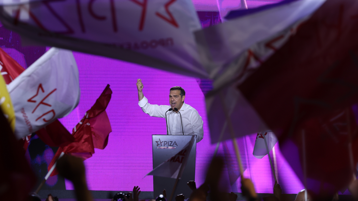 syriza-partisi-lideri-alexis-tsipras-baskent-atinada-miting-duzenledi.jpg