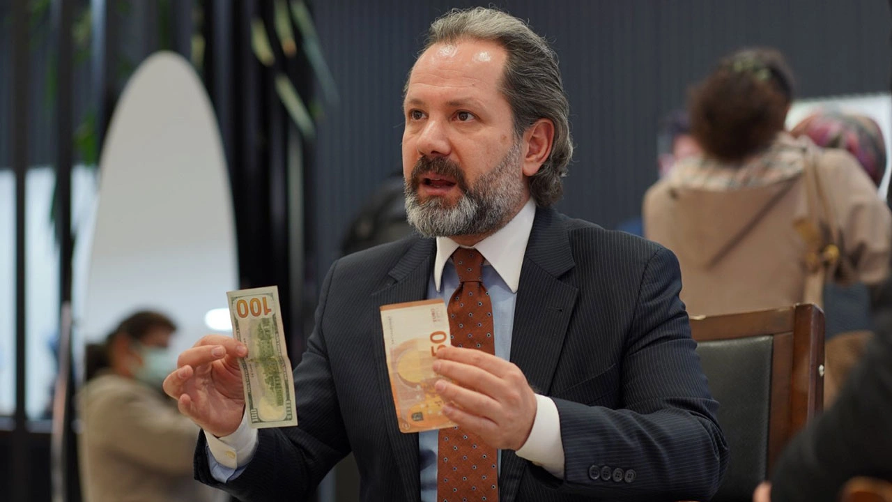 foykdikxmaamb7s-fztz-cover