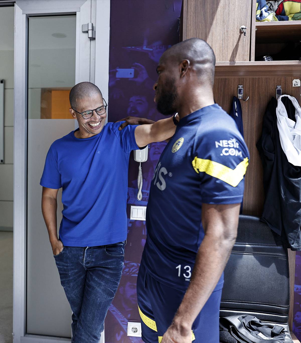 enner-valencia-ve-alex-de-souza