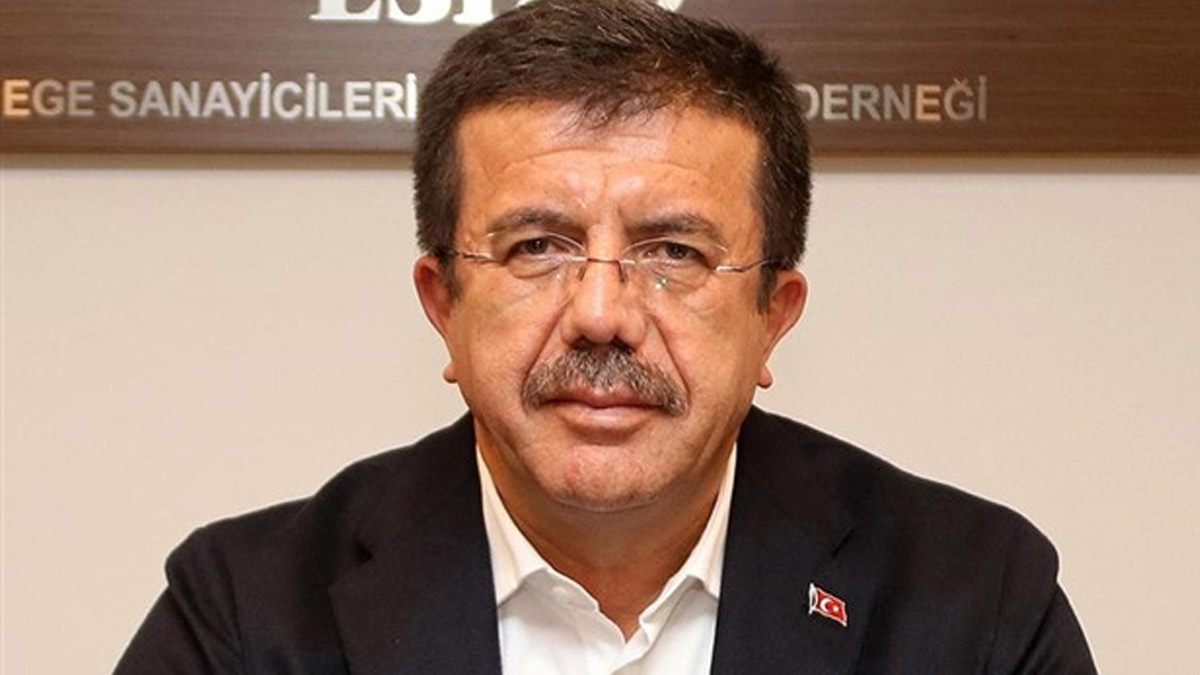 Eski Ekonomi Bakanı Nihat Zeybekci kaza yaptı