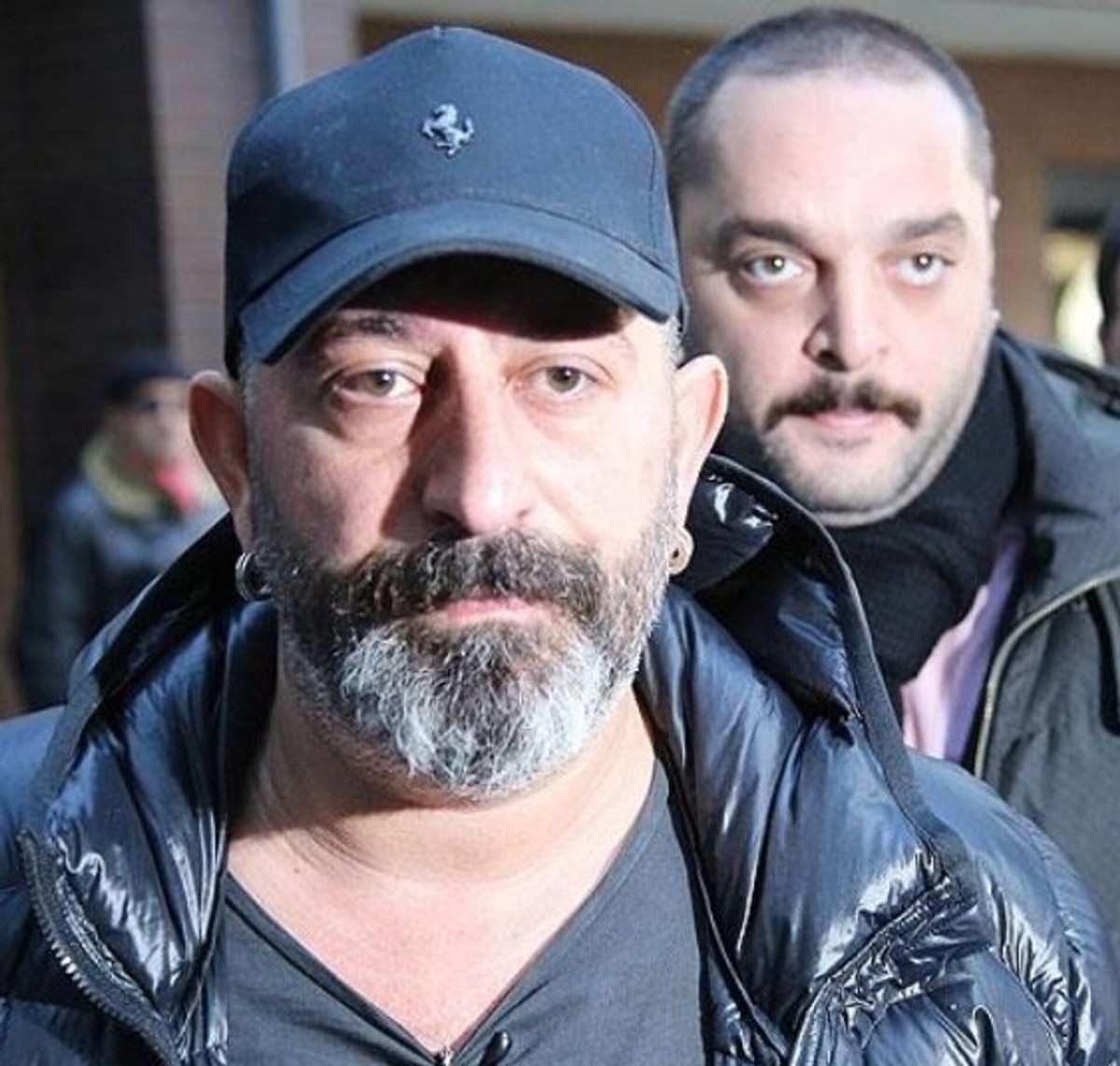 Cem Yılmaz Emekli Oldu