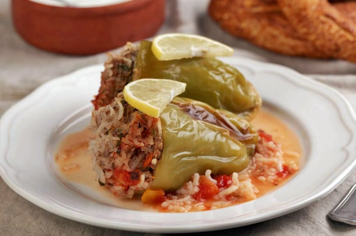 lokanta-usulu-biber-dolmasi-nasil-yapilir