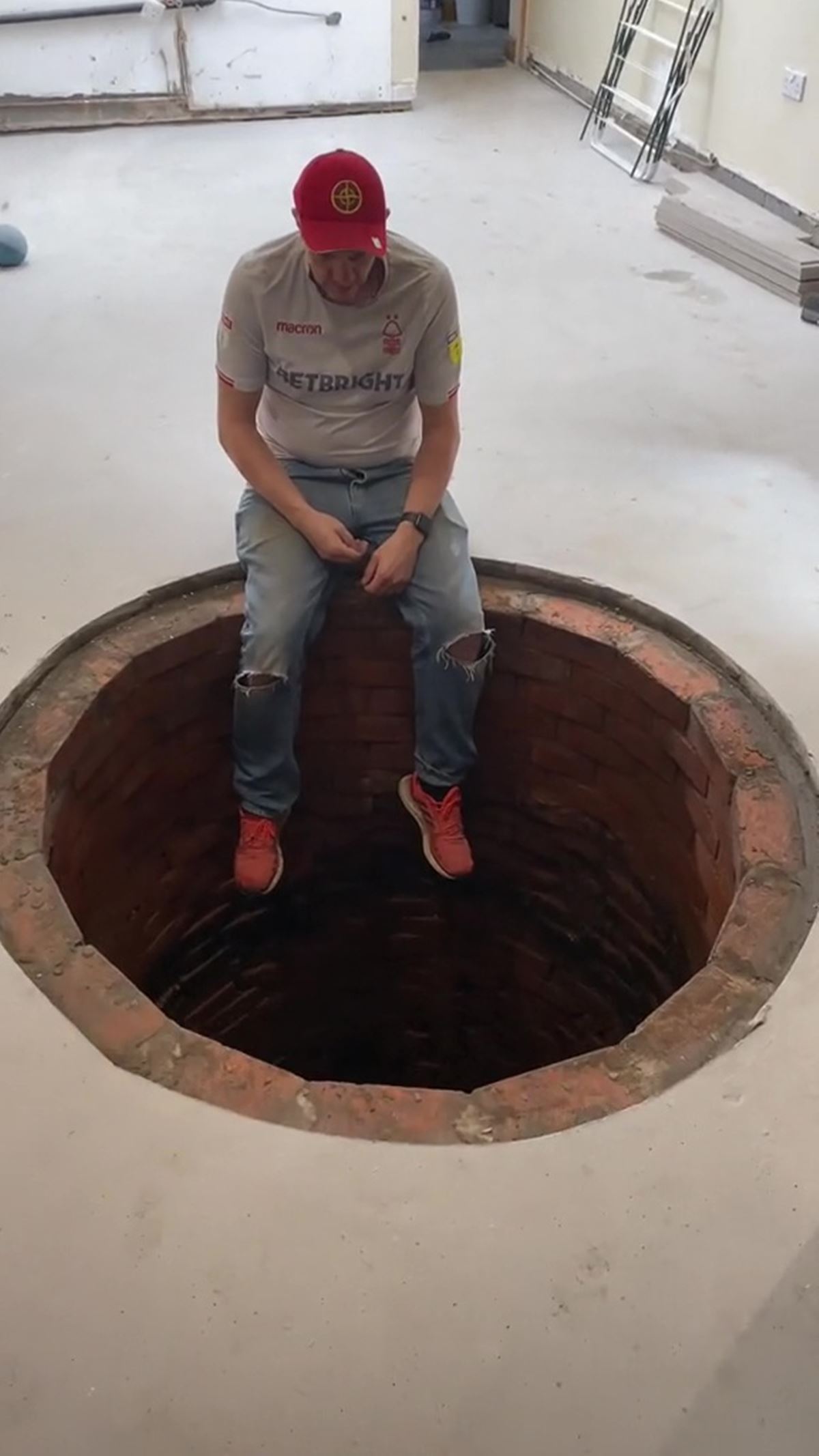 mutfaktan-kuyu-cikti-2