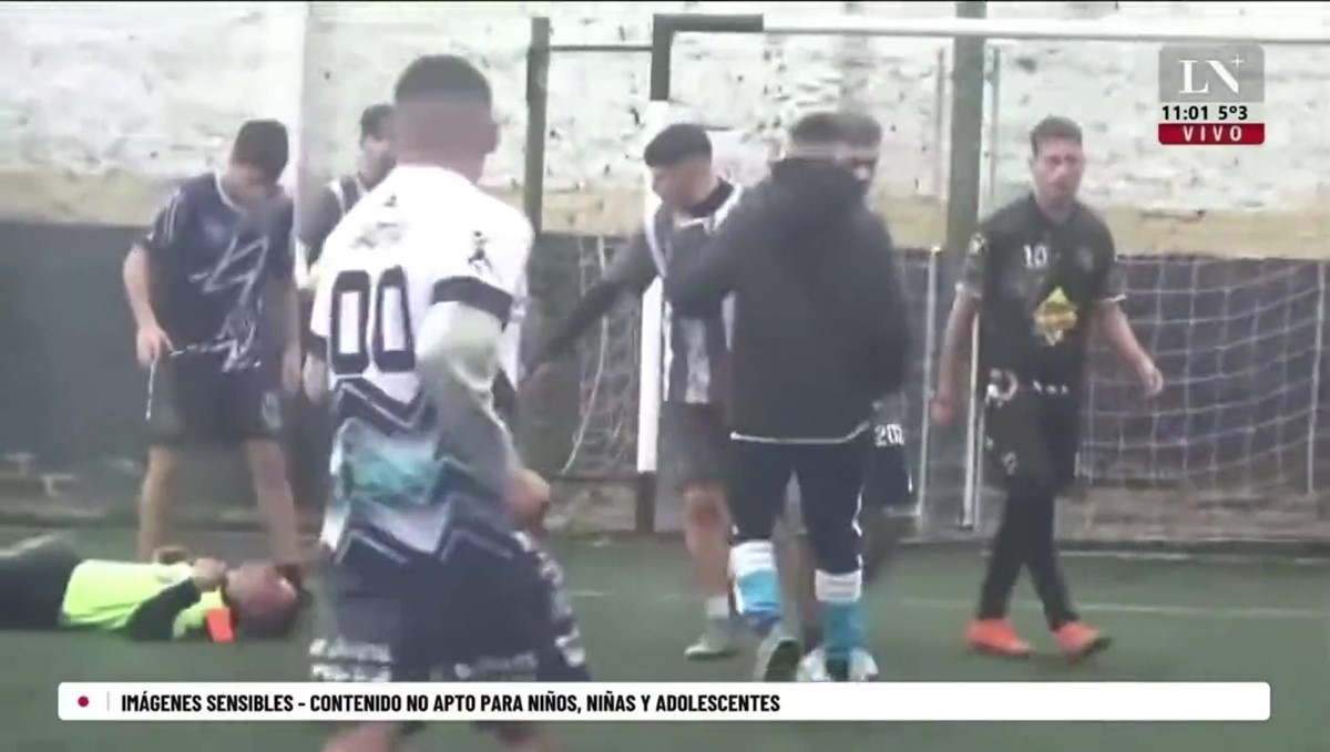 hakeme-saldiran-futbolcu-olduruldu-4