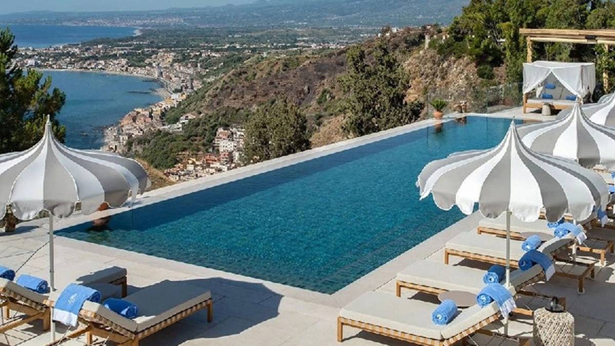 40-derece-otelde-mahsur-kaldilar-4