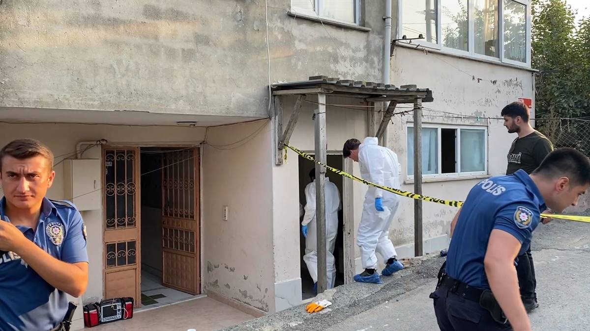 bazanin-altinda-kadin-cesedi-bulundu-6