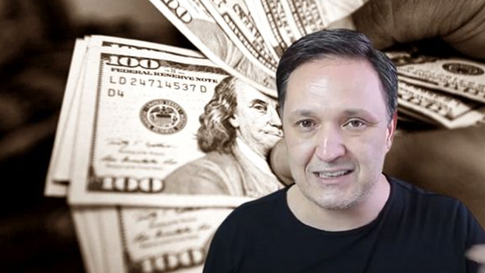 110820220826305335806