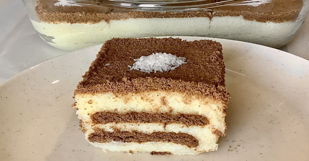 agizda-eriyen-irmikli-pasta-tarifi