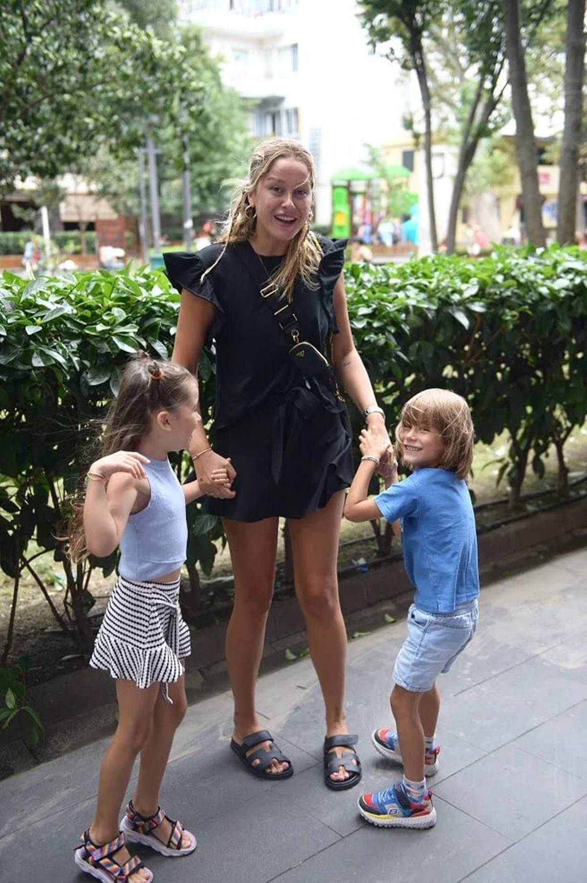 nur-gumusdograyan-kimdir-ne-is-yapiyor-2