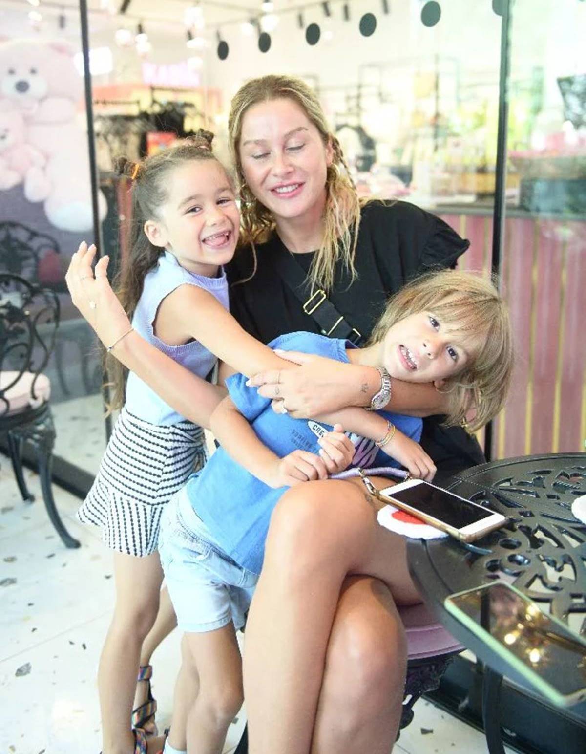 nur-gumusdograyan-kimdir-ne-is-yapiyor-3