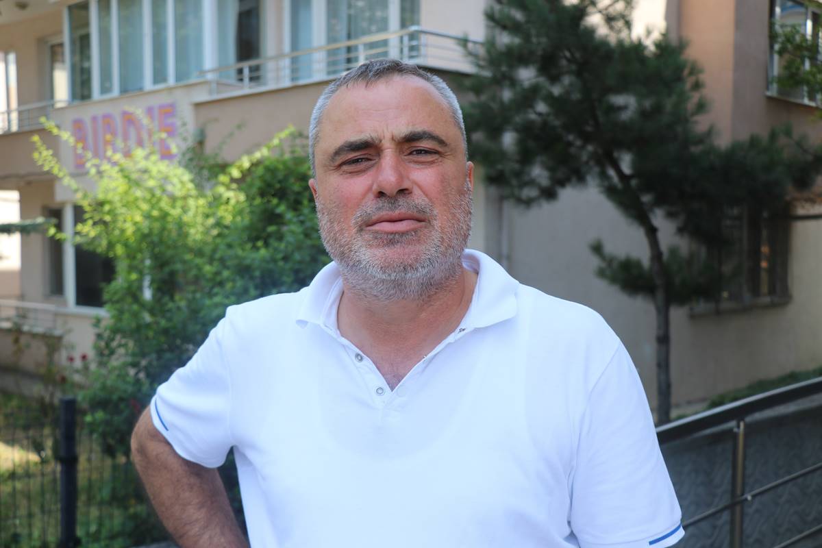 ayakkabi-hirsizlari-kamerada-2