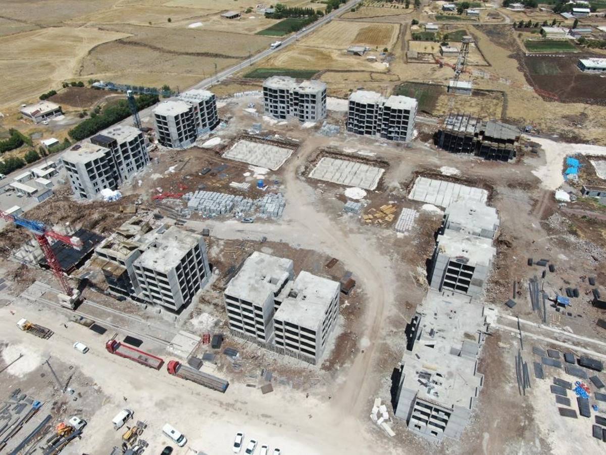 gunlugu-2-bin-lira-insaat-isine-isci-bulunamiyor-3