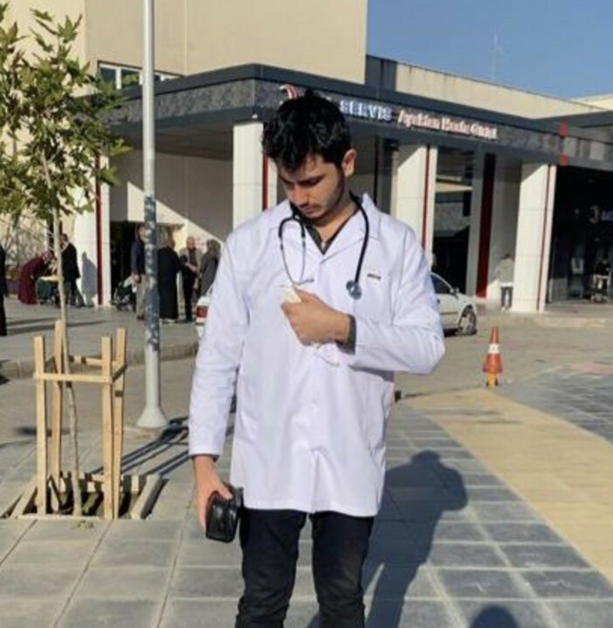 kanatli-hayvan-bolumu-ogrenci