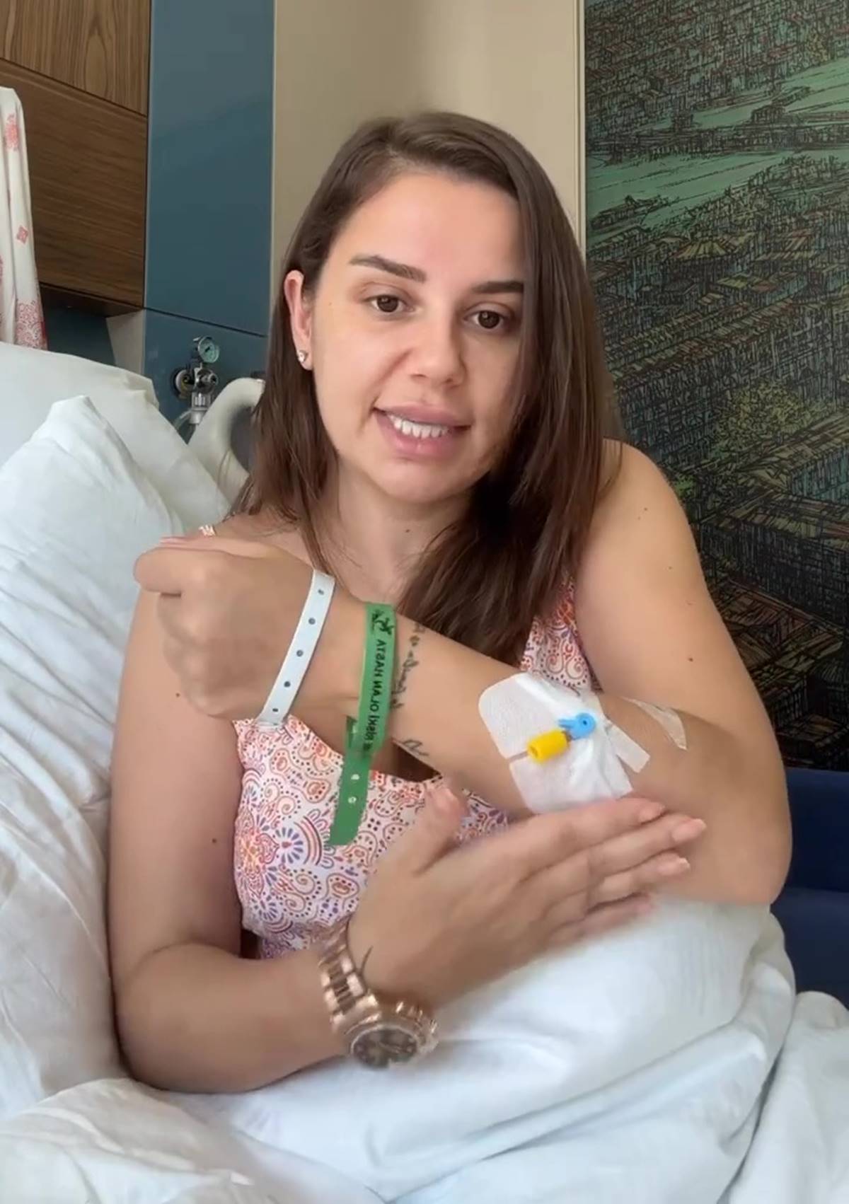 merve-ozbeyin-hastaligi-nedir-1