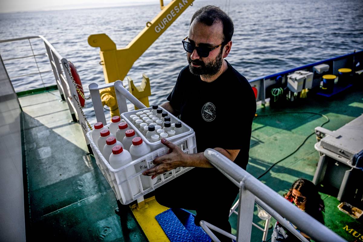 marmara-denizinde-oksijen-azaliyor-sicaklik-artiyor-4