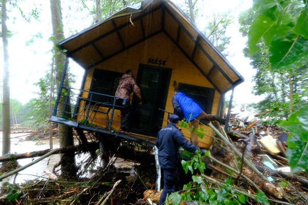 aa-20230905-32078301-32078295-kirkl-lvq6