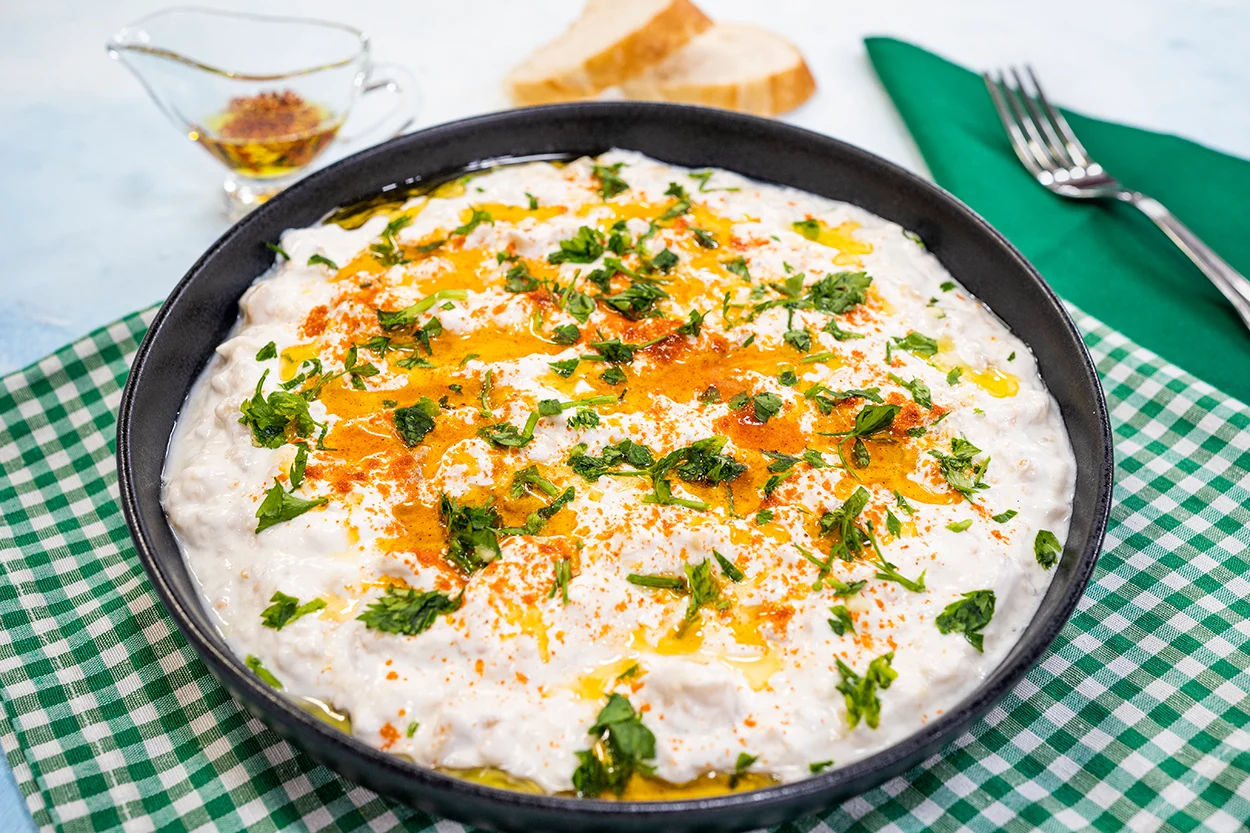 yogurtlu-patlican-salatasi-yemekcom